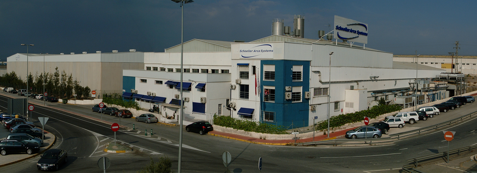 Mantenipal SL, distribuidor oficial de SCHOELLER ARCA SYSTEMS