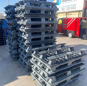 En Mantenipal puede encontrar Lotes de palets plásticos usados con hasta un 60% de descuento.